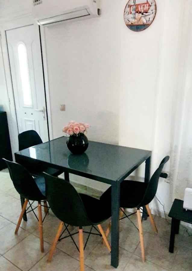 Cosy Apartment Переа Экстерьер фото
